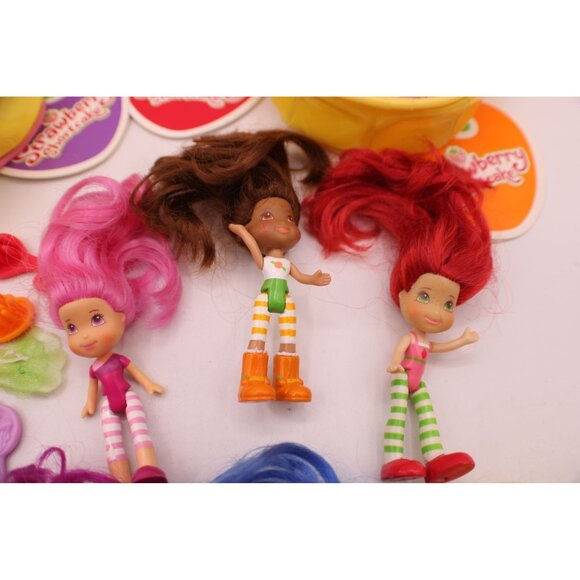 Strawberry Shortcake Doll Set X2 Accessories Carrying Case 6 Dolls Collector Toy - Picture 5 of 9